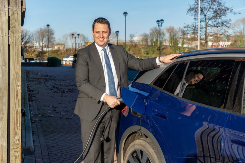 Mayor Signs Off Huge Rollout of Electric Vehicle Charging Points